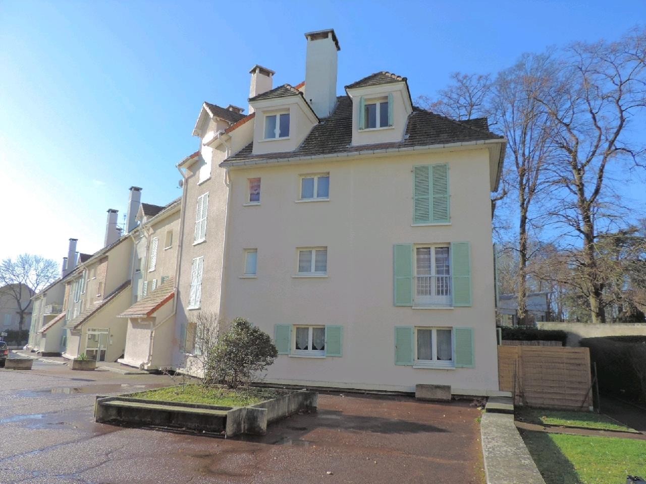 vente-groslay-exclusivite-dans-une-r-sidence-du-centre-ville